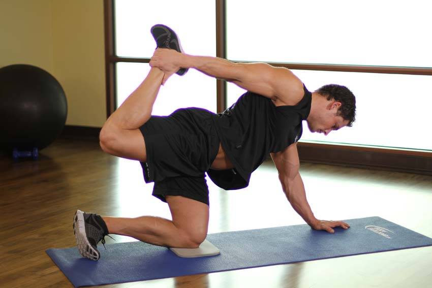 All Fours Quad Stretch - Bitiş Pozisyonu