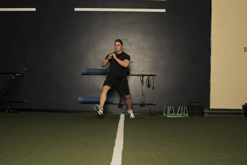 Alternate Leg Diagonal Bound - Başlangıç Pozisyonu