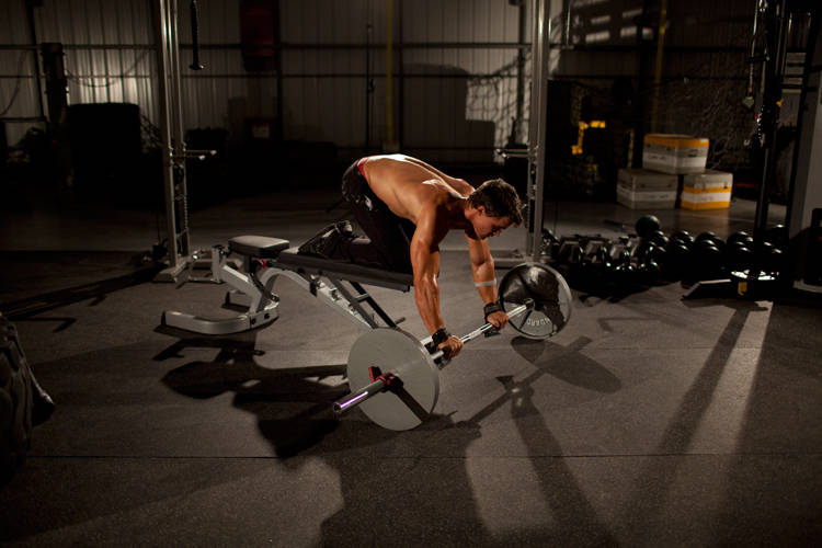Barbell Rollout from Bench - Başlangıç Pozisyonu