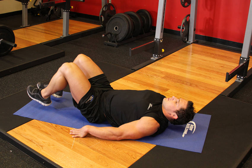 Bent-Knee Hip Raise - Başlangıç Pozisyonu