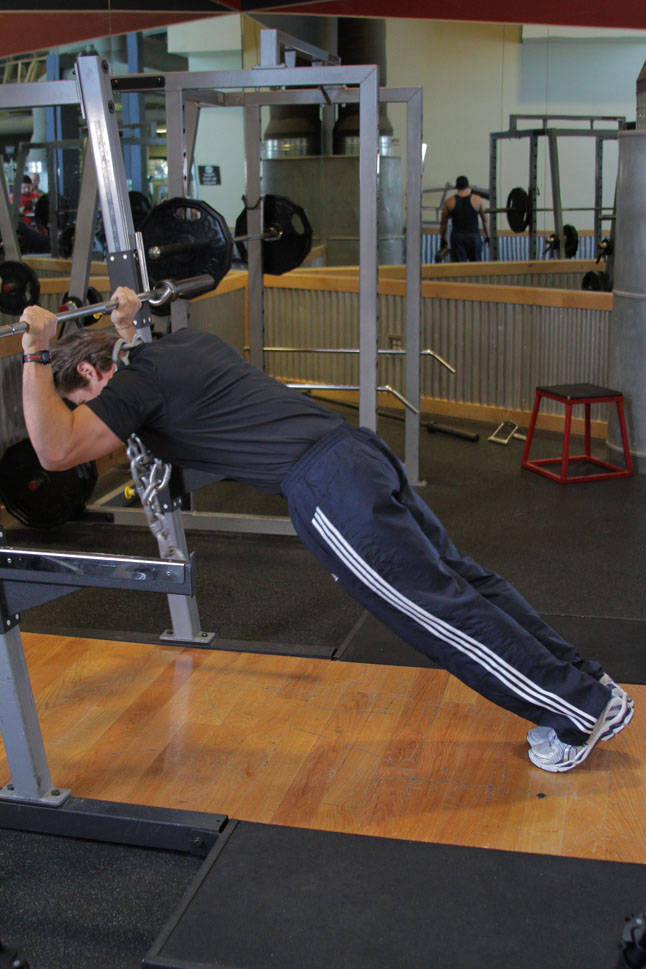 Body Tricep Press - Bitiş Pozisyonu