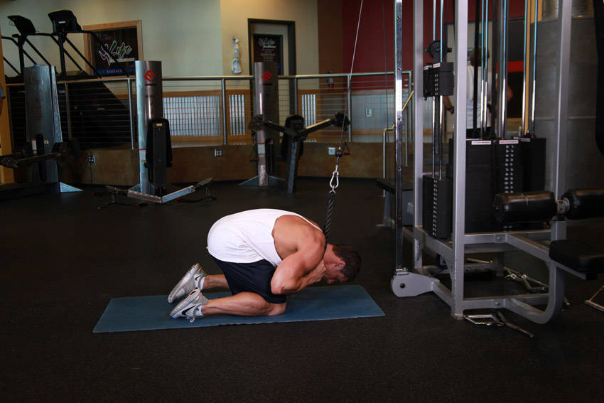 Cable Crunch - Bitiş Pozisyonu