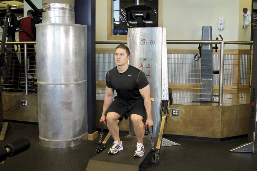 Cable Deadlifts - Başlangıç Pozisyonu