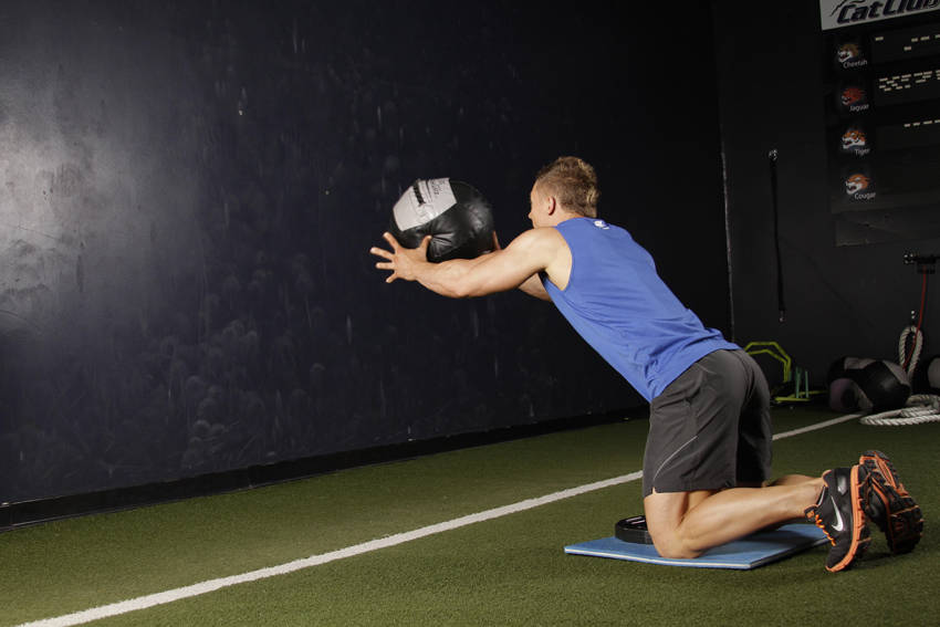 Chest Push (multiple response) - Bitiş Pozisyonu