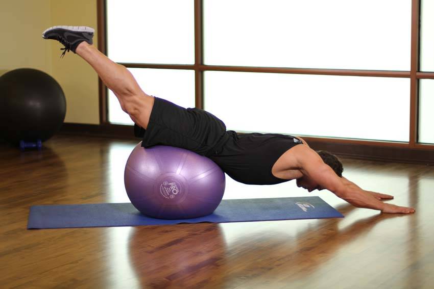 Downward Facing Balance - Bitiş Pozisyonu