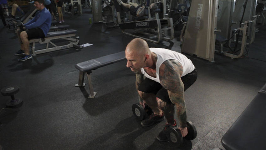 Dumbbell Clean - Başlangıç Pozisyonu