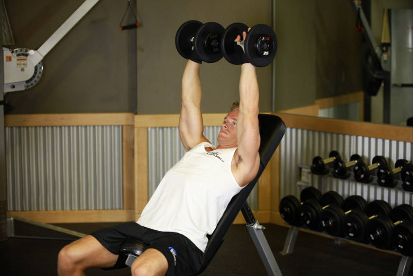 Dumbbell Incline Shoulder Raise - Başlangıç Pozisyonu
