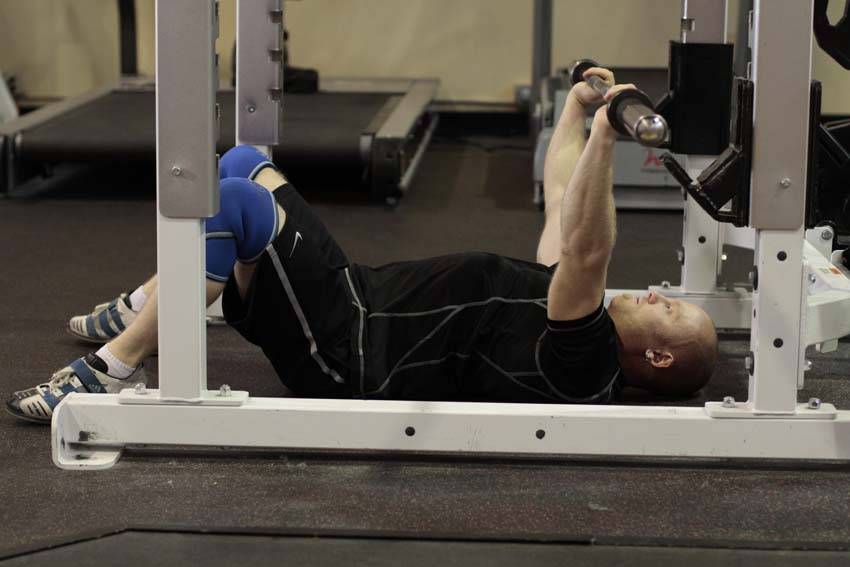 Floor Press - Başlangıç Pozisyonu