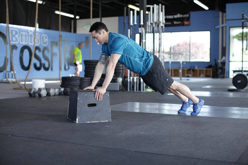 Incline Push-Up - Bitiş Pozisyonu