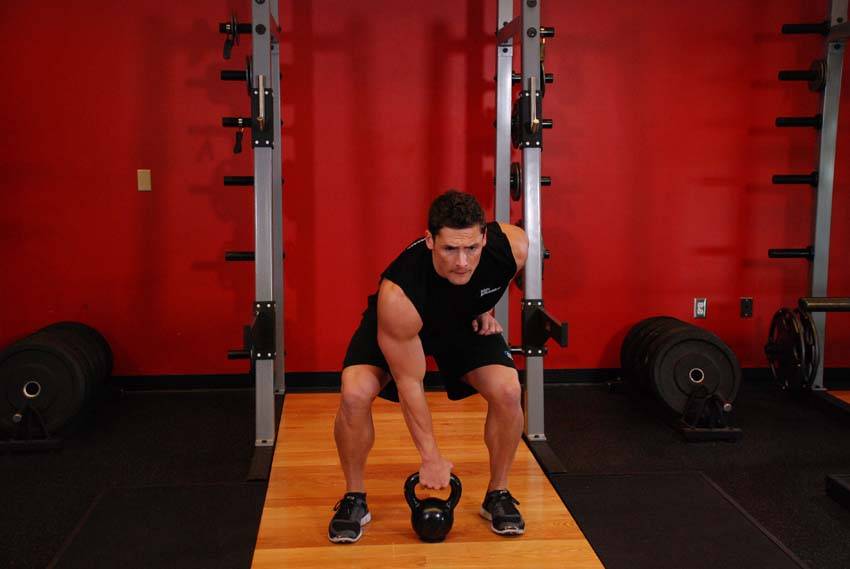 Kettlebell Dead Clean - Başlangıç Pozisyonu