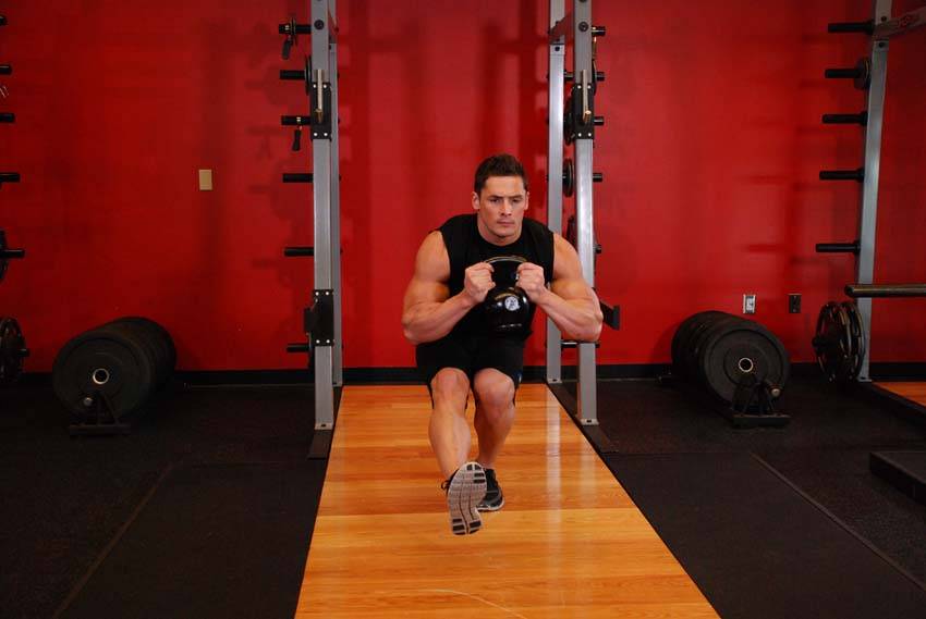 Kettlebell Pistol Squat - Bitiş Pozisyonu