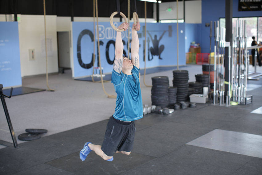 Kipping Muscle Up - Başlangıç Pozisyonu