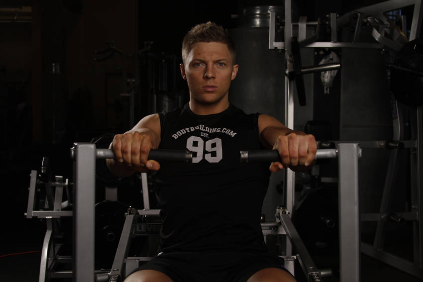 Leverage Chest Press - Bitiş Pozisyonu