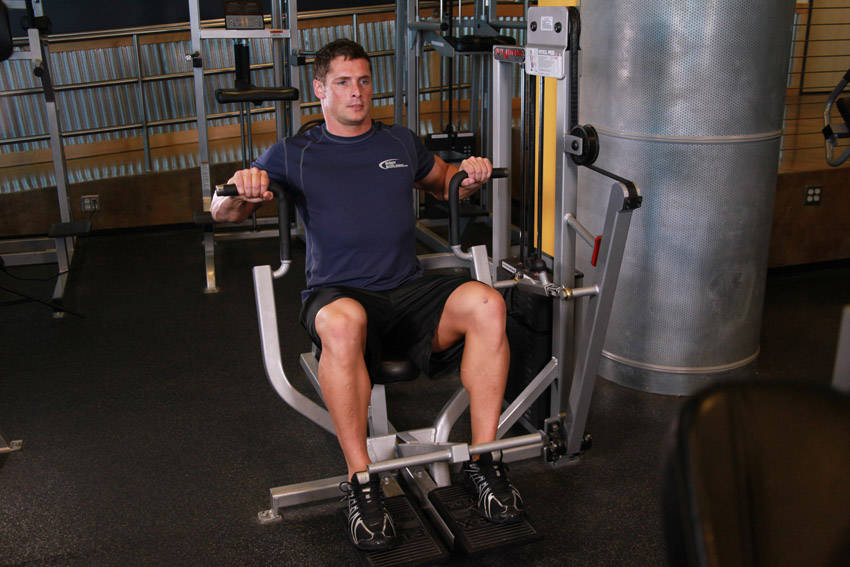 Machine Bench Press - Başlangıç Pozisyonu