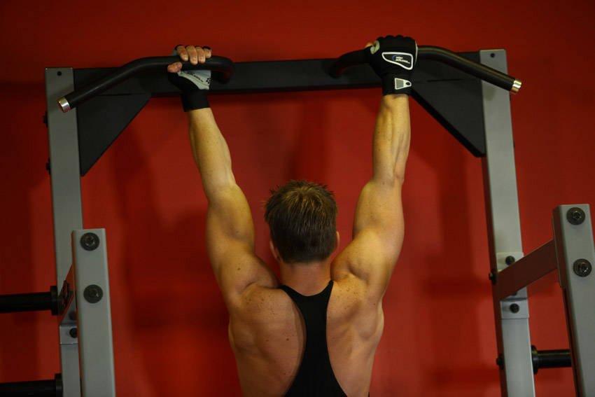 Mixed Grip Chin - Başlangıç Pozisyonu