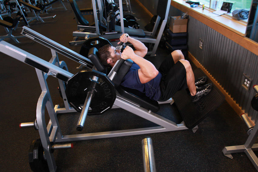 Narrow Stance Hack Squats - Başlangıç Pozisyonu