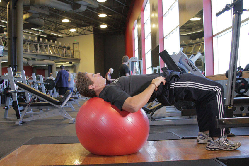Physioball Hip Bridge - Bitiş Pozisyonu