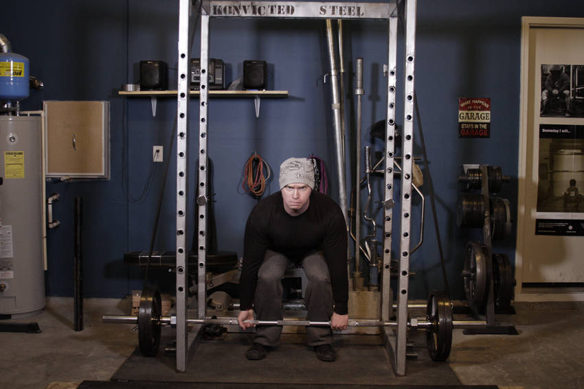 Reverse Band Deadlift - Başlangıç Pozisyonu