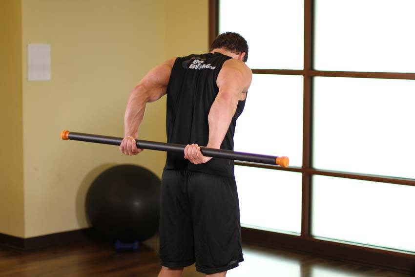 Round The World Shoulder Stretch - Bitiş Pozisyonu