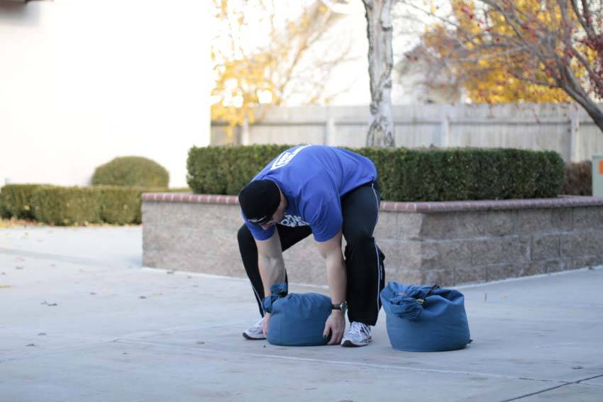 Sandbag Load - Başlangıç Pozisyonu