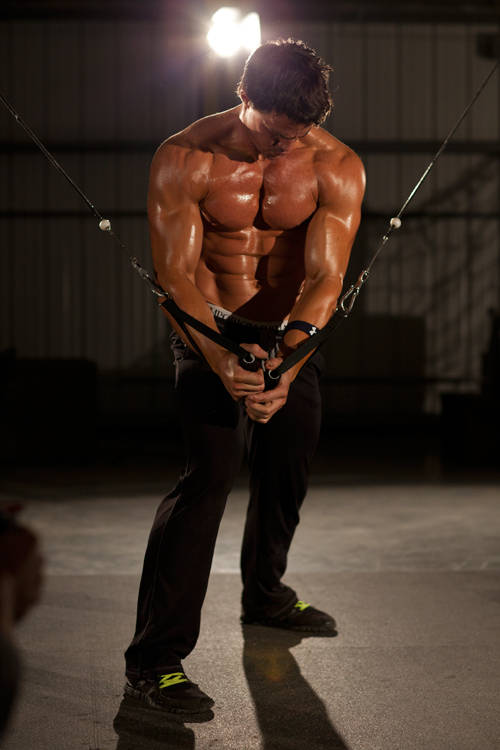 Single-Arm Cable Crossover - Bitiş Pozisyonu