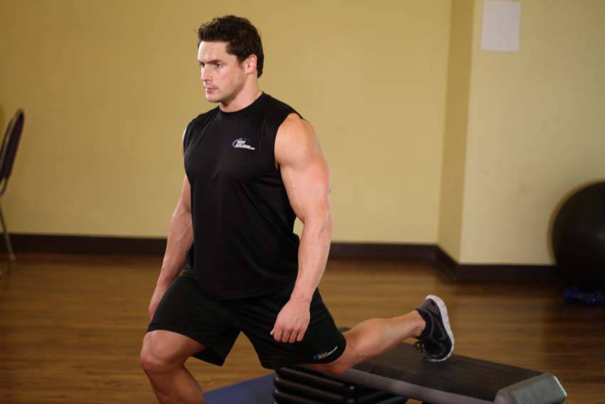 Standing Elevated Quad Stretch - Bitiş Pozisyonu