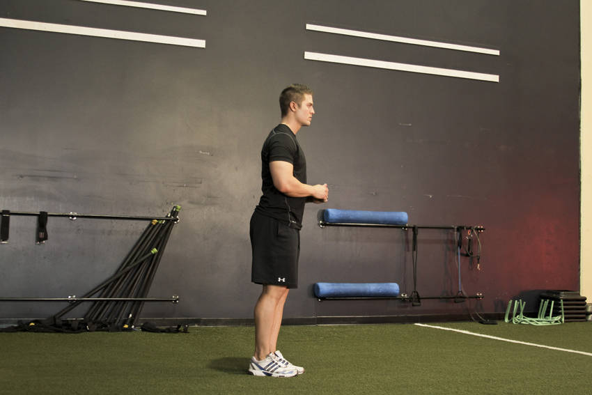 Standing Hip Circles - Başlangıç Pozisyonu