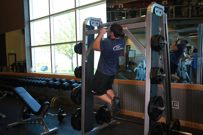 V-Bar Pullup - Başlangıç Pozisyonu