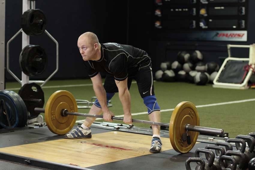 Wide Stance Stiff Legs - Başlangıç Pozisyonu